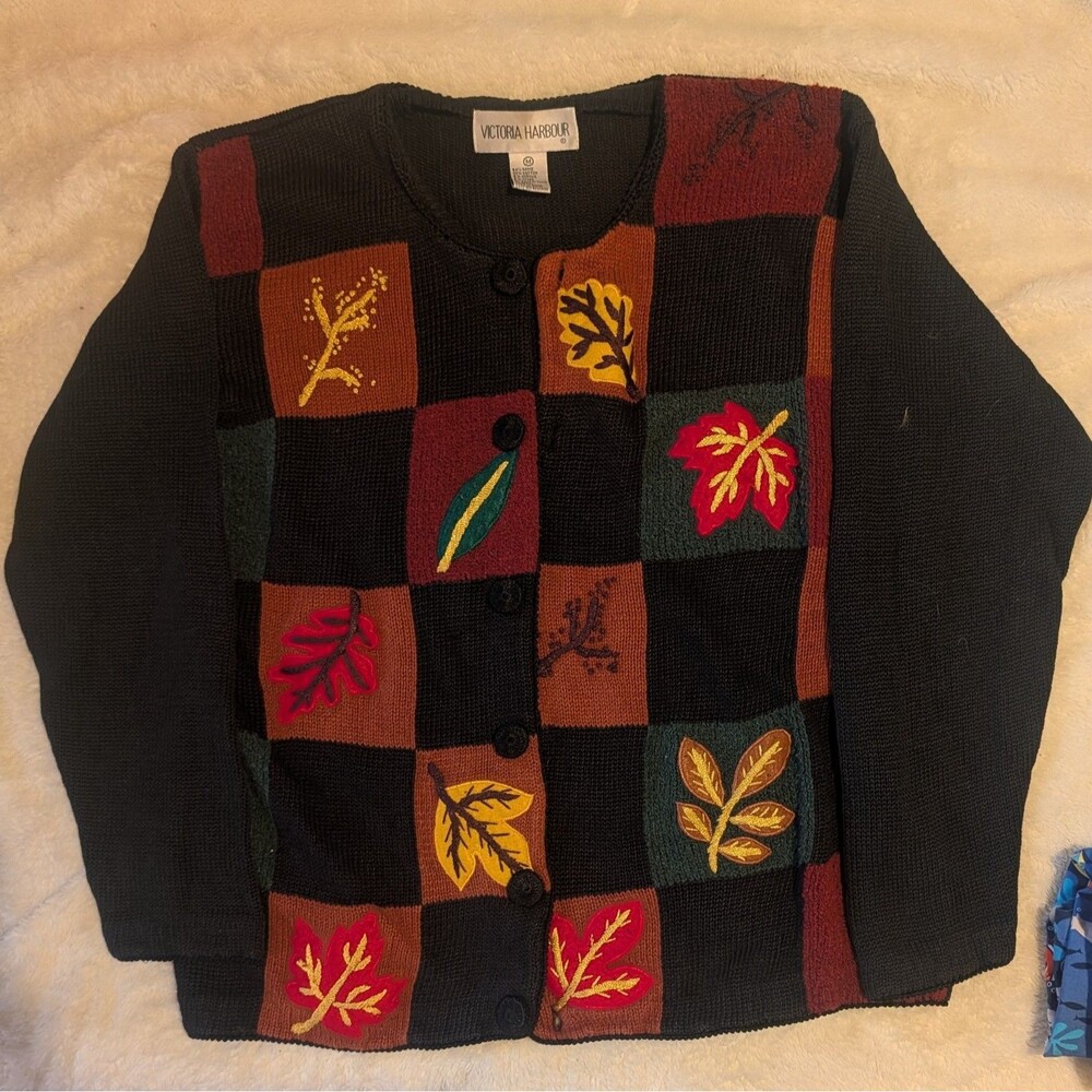 Vintage Victoria Harbour Checkered Fall Leaves Cardigan Size Medium Grail